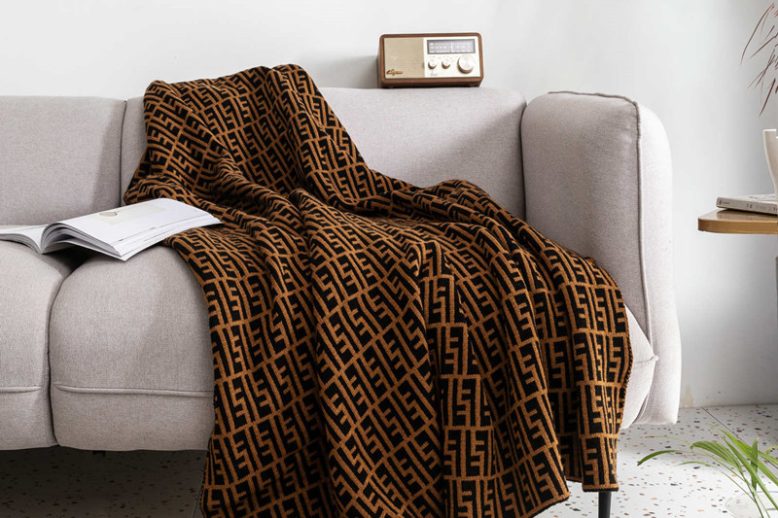 Custom knit afghan blankets by experts (5)