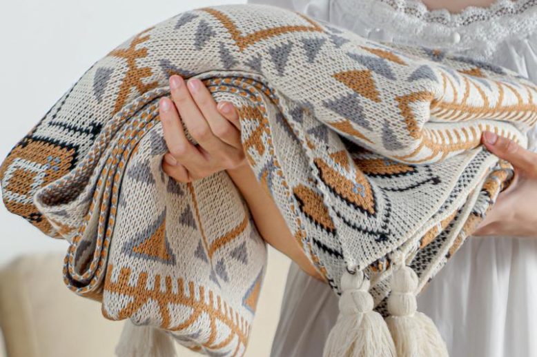 Custom knit throws design your own style (1)