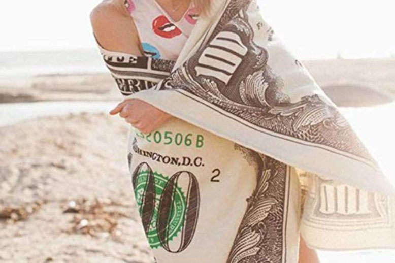 Design your escape personalized beach blankets (2)