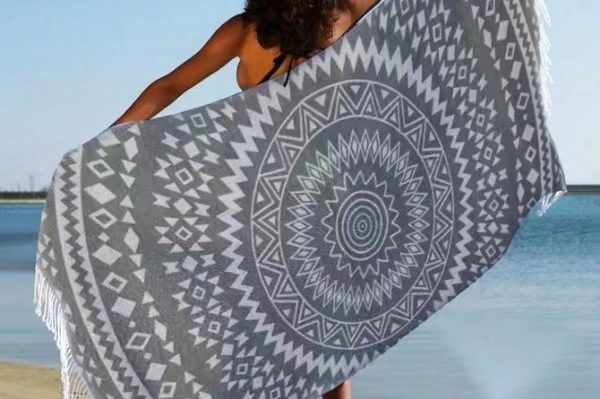 Make waves custom beach blankets for all seasons (8)